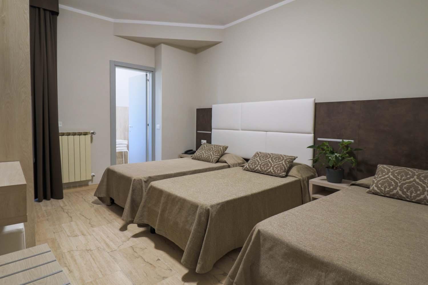Hotel Europa Термолі Екстер'єр фото